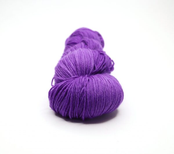 444-2 violet