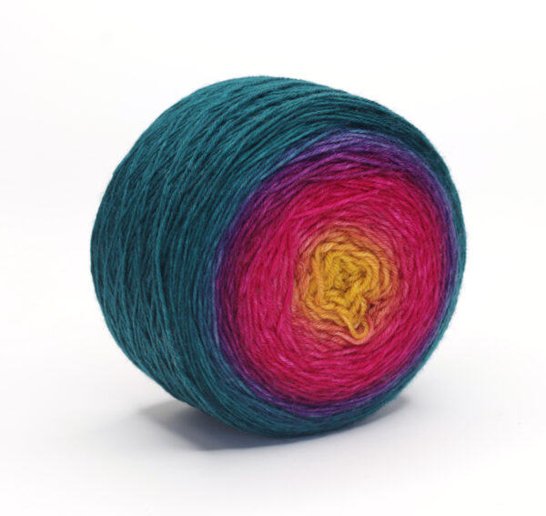 LOLI - hand dyed gradient yarn - 150g/750m - merino wool - 24 ELENA
