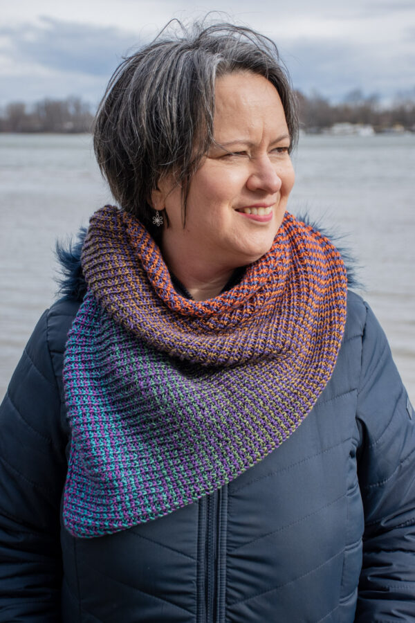INCLINATIONS SHAWL KIT 03 - YARN: KALANG2 (SILK) - COLORWAYS 29&333 - Image 2