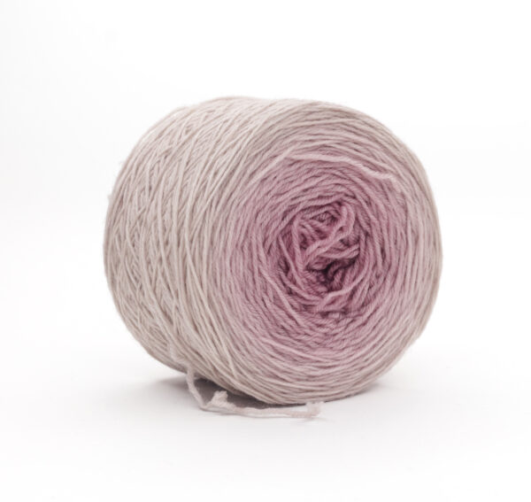 329 PETRA - hand dyed gradient yarn - Image 2