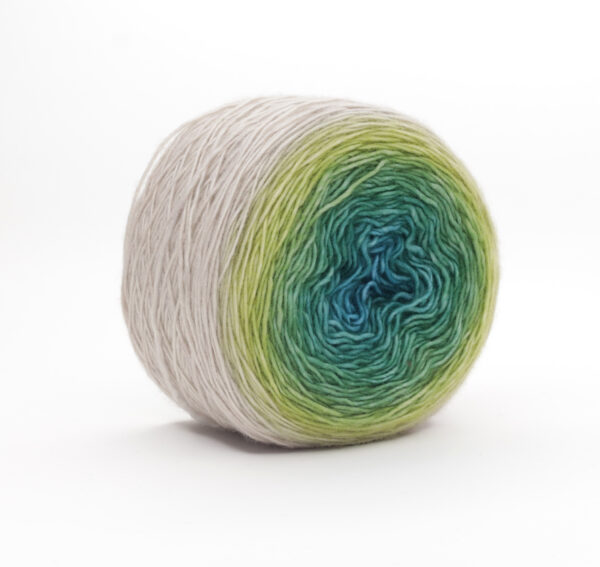 330 DOMINIK - hand dyed gradient yarn