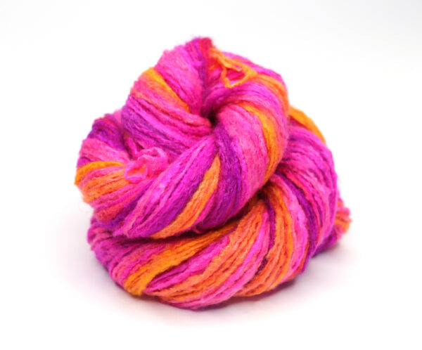 LAIT - hand dyed "repeat gradient" yarn - silk with brushed merino - H01 Summer Sunrise