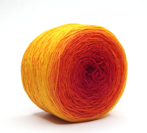 LOLI - hand dyed gradient yarn - 150g/750m - merino wool - 118 Eta