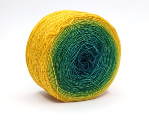 LOLI - hand dyed gradient yarn - 200g ball - merino wool - 15 Illés