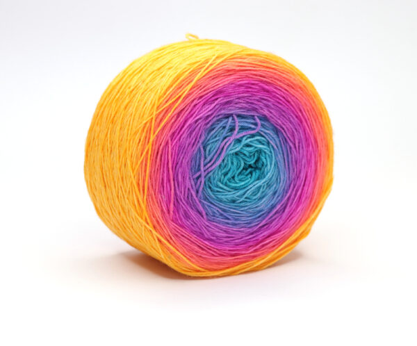 LOLI - hand dyed gradient yarn - 200g ball - merino wool - 337 Bianka - Image 2