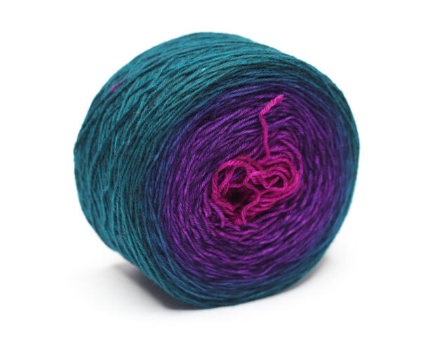 LOLI - hand dyed gradient yarn - 100g ball - merino wool - 28 Csilla - Image 2