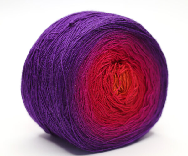 PATO - hand dyed gradient yarn - 200g ball - silk and baby camel - 03 Viki