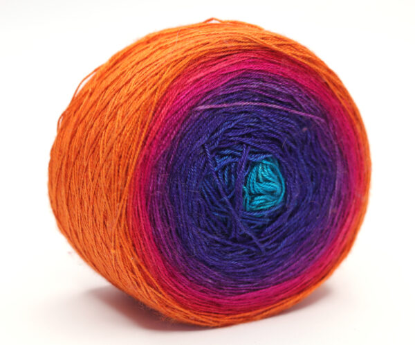 PATO - hand dyed gradient yarn - 200g ball - silk and baby camel - 316 Viola