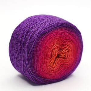 PATO - hand dyed gradient yarn - silk and baby camel - 03 Viki