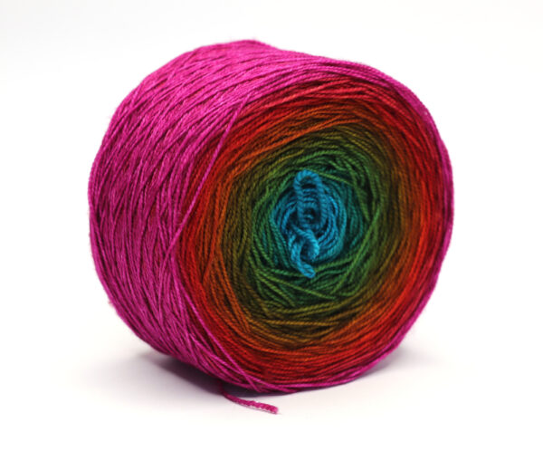 SNEK - hand dyed gradient yarn - 200g ball - merino wool - 326 Patrícia