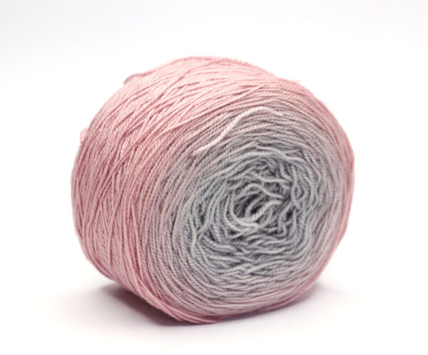 SNEK - hand dyed gradient yarn - 200g ball - merino wool - 328 Enikő