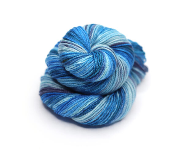 SNEK - hand dyed repeat gradient yarn - 50g - merino wool - H10 Stormy Clouds