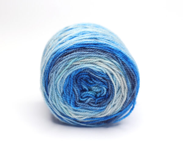 SNEK - hand dyed repeat gradient yarn - 50g - merino wool - H10 Stormy Clouds - Image 2