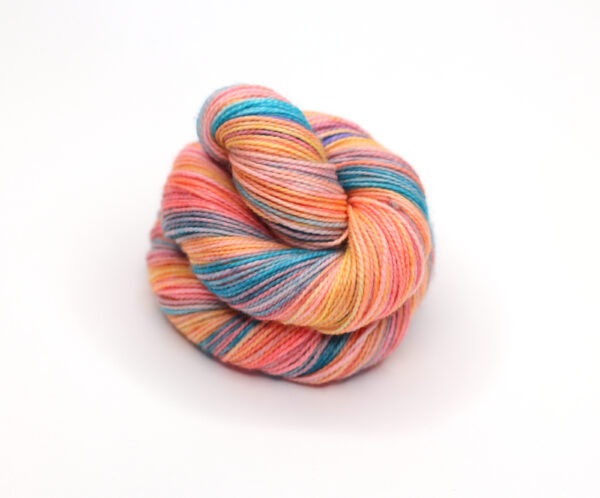 SNEK - hand dyed repeat gradient yarn - 50g - merino wool - H18 Summer Cocktail