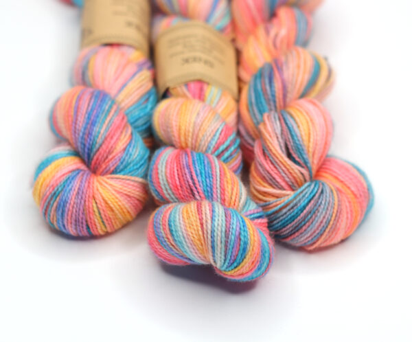 SNEK - hand dyed repeat gradient yarn - 50g - merino wool - H18 Summer Cocktail - Image 2