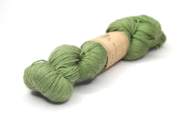 BATAPLAI - hand dyed semisolid yarn - merino/silk/cashmere - 451-2 moss green