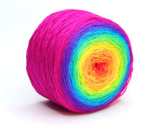 LOLI - hand dyed gradient yarn - 200g ball - merino wool - 339 Pisti