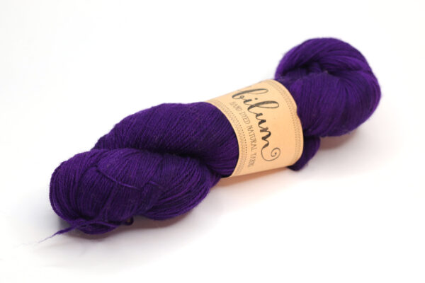 LOLI - hand dyed semisolid yarn - 100g - merino wool - 455-3 dark royal purple