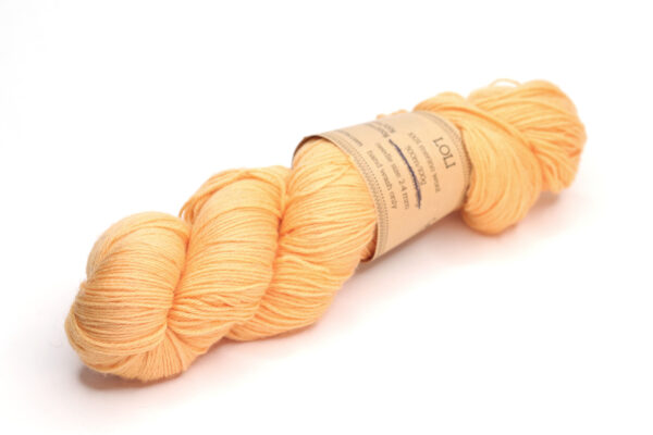 LOLI - hand dyed semisolid yarn - 100g - merino wool - 460-1 light saffron orange
