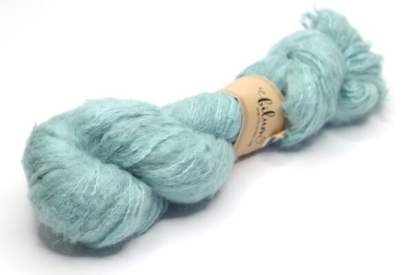 MALUMALU - hand dyed semisolid yarn - 100g - suri alpaca-silk - 516-1 light cadet blue