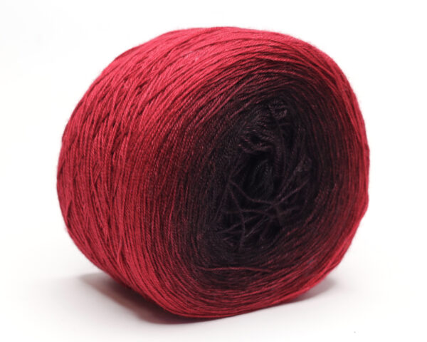 PATO - hand dyed gradient yarn - 200g ball - silk and baby camel - 10 Bea