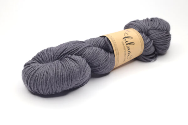 ROKROK - hand dyed semisolid yarn - 120g - merino wool - 413-3 dark grey