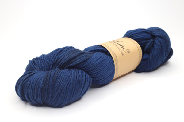 ROKROK - hand dyed semisolid yarn - 120g - merino wool - 505-3 dark blue