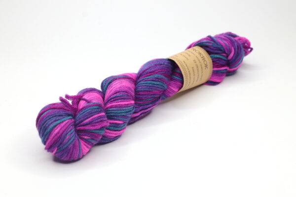 ROKROK - hand dyed multiple gradient yarn - 60g - merino wool - H06 Mystic Berries