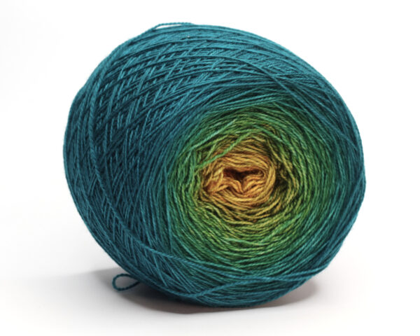 SNEK - hand dyed gradient yarn - 300g ball - merino wool - 15 Illés