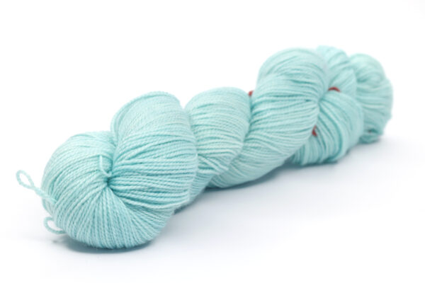 SNEK - hand dyed semisolid yarn - 100g - merino wool - 408-1 light teal