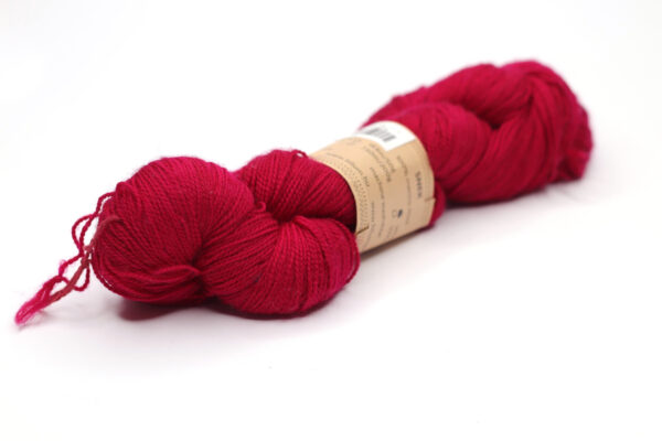 SNEK - hand dyed semisolid yarn - 100g - merino wool - 411-2 magenta