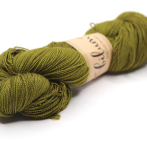 SNEK - hand dyed semisolid yarn - 100g - merino wool - 517-3 dark apple green