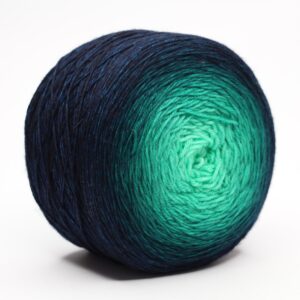 LOLI - hand dyed gradient yarn - 200g ball - merino wool - 340 Olgi