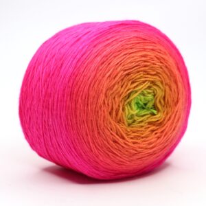 LOLI - hand dyed gradient yarn - 200g ball - merino wool - 36 Rebeka
