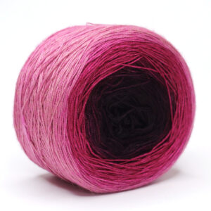 PATO - hand dyed gradient yarn - 200g ball - silk and baby camel - 32 Marika