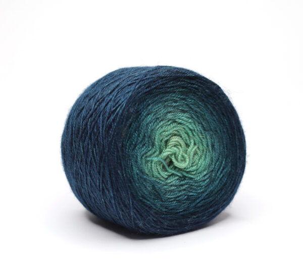 PATO - hand dyed gradient yarn - silk and baby camel - 340 OLGI