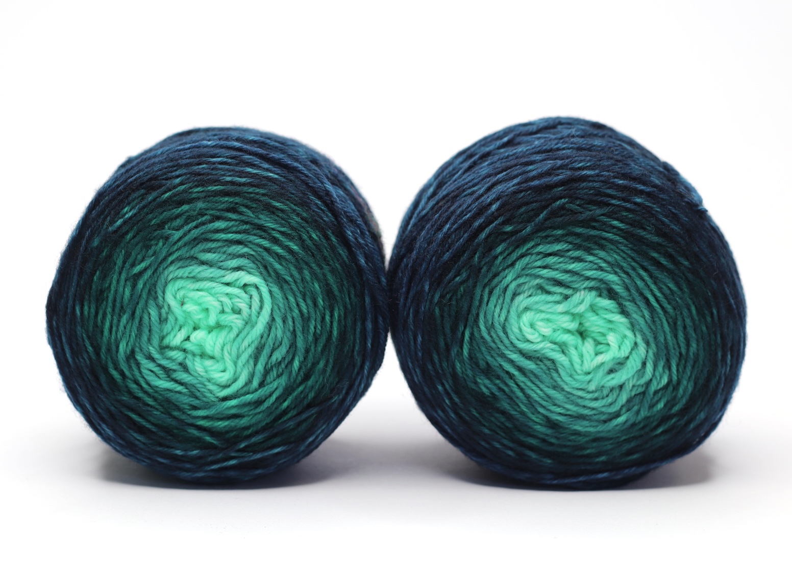 SOK - hand dyed gradient yarn for socks - 2x50g - 340 Olgi