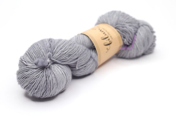 SPAIDA - hand dyed gradient yarn - 100g merino wool - 413-2 grey